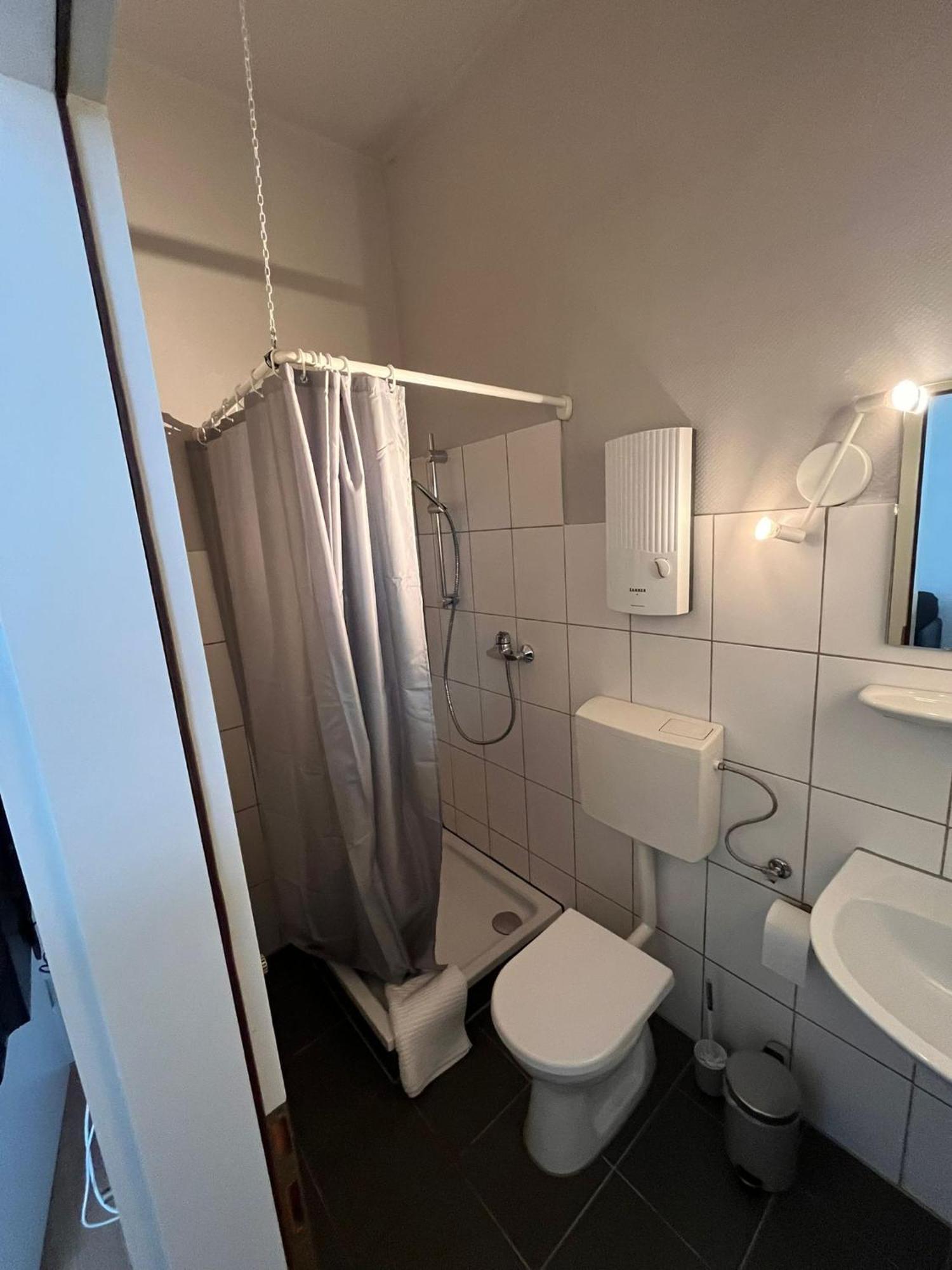 Ottos Traumland Apartment Krefeld Ngoại thất bức ảnh